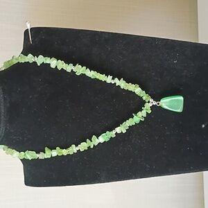 Vintage Cat's Eye Pendant Necklace With Barrel Clasp And Aventurine Chips